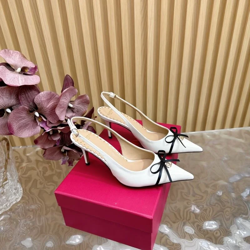 MoistureWicking Valentino Sandals 36578