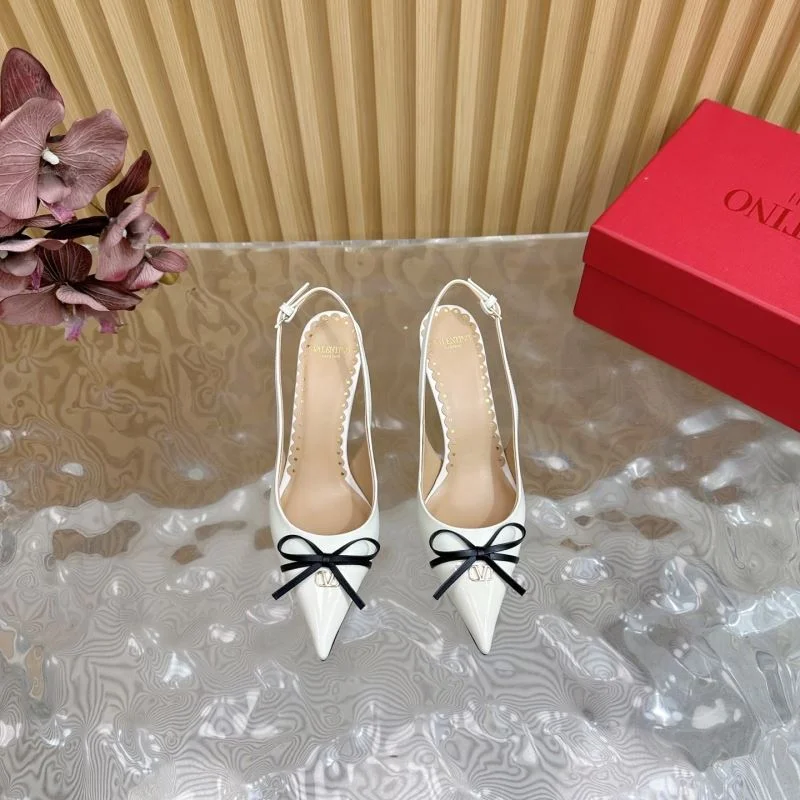 MoistureWicking Valentino Sandals 36578
