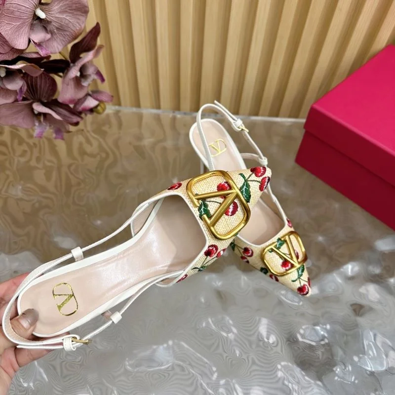 Valentino Sandals AllSeason 36376