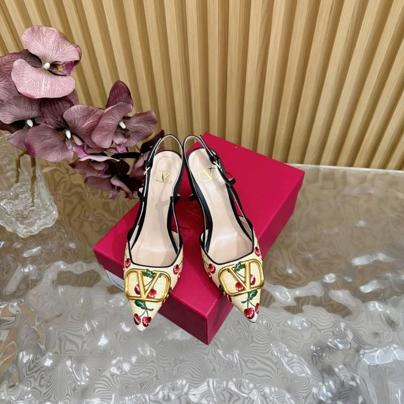 Sustainable Valentino Sandals 36367