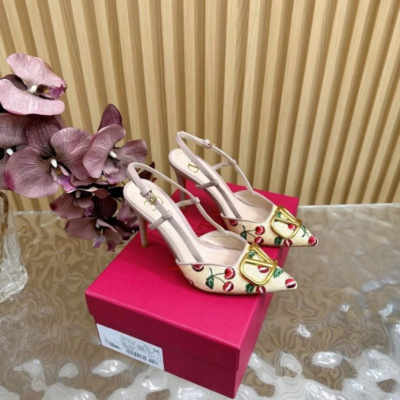 Refined Valentino Sandals 36361