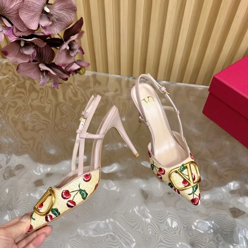 Refined Valentino Sandals 36361