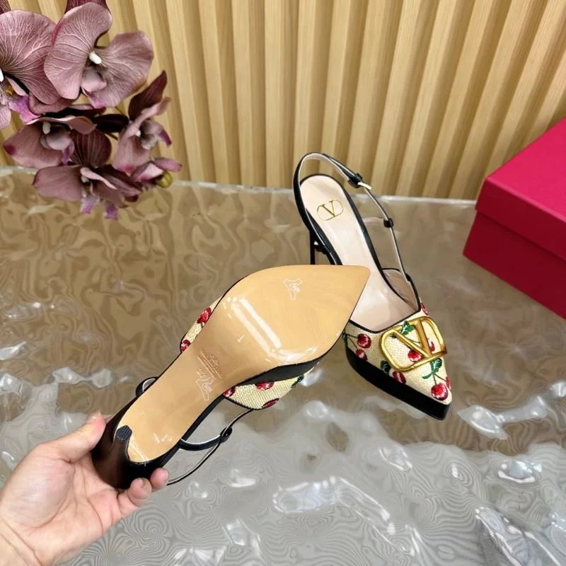 Upgraded Valentino Sandals 36363