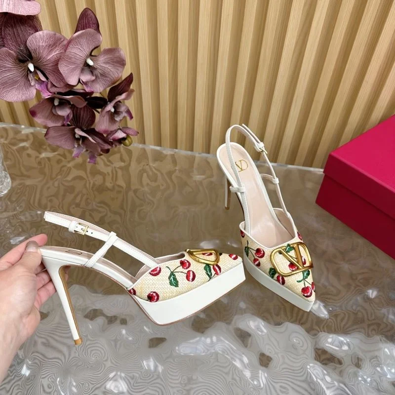 Valentino Sandals Tailored 36378