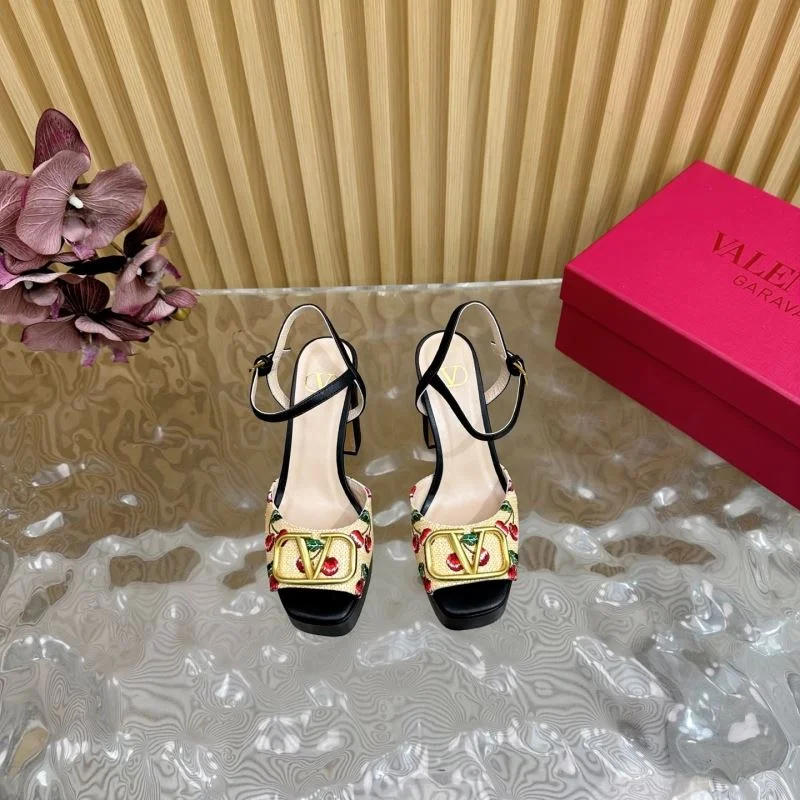 GoodFit Valentino Sandals 36381