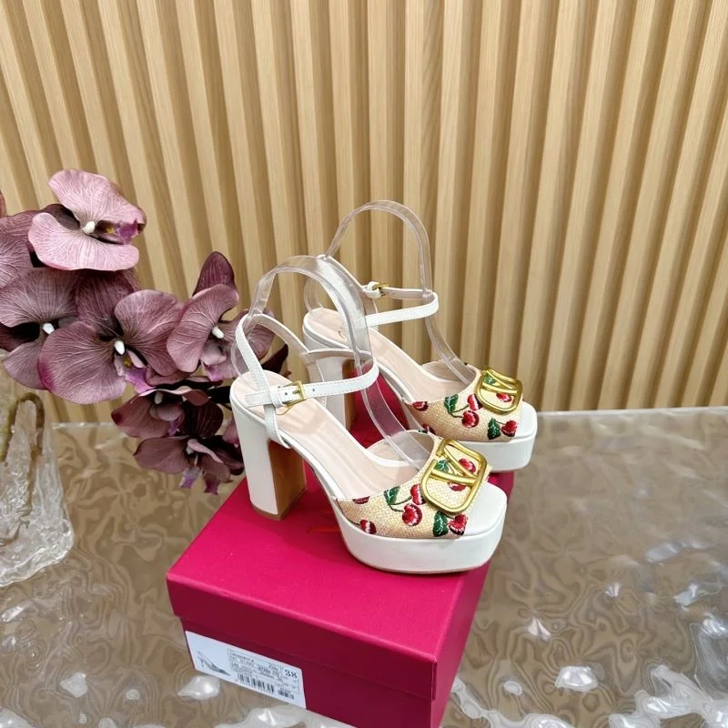 Valentino Sandals Affordable 36370