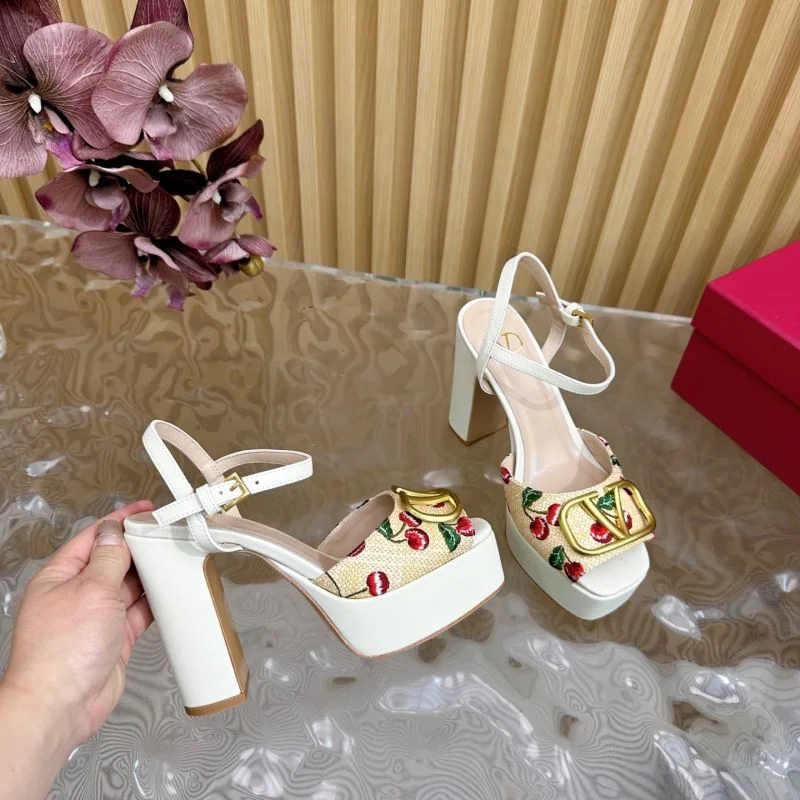 Valentino Sandals Affordable 36370