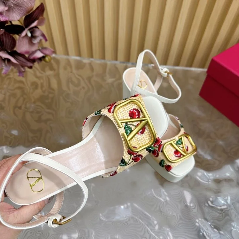 Valentino Sandals Affordable 36370