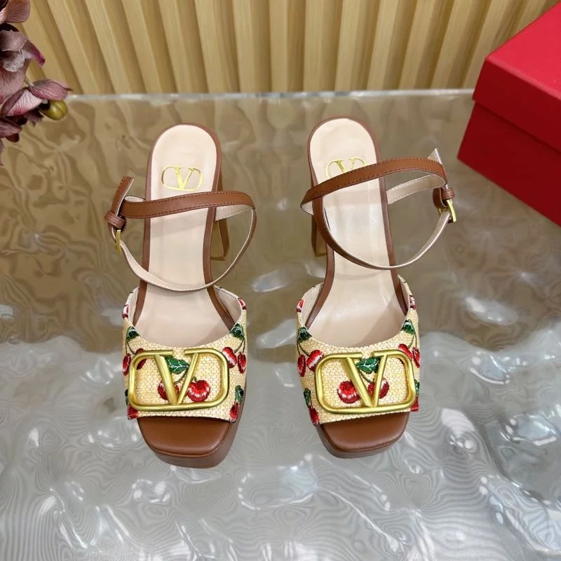 Valentino Sandals Soft 36371