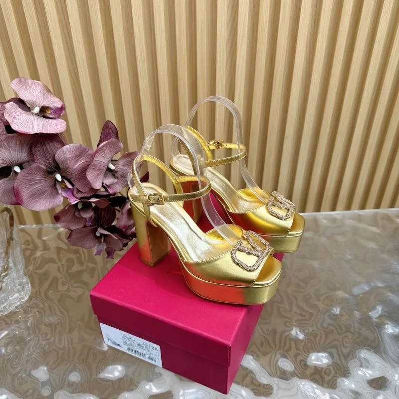 Valentino Sandals GoodFit 36366
