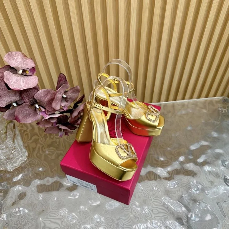 Valentino Sandals GoodFit 36366