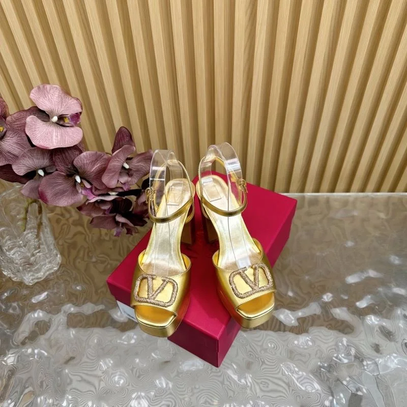 Valentino Sandals GoodFit 36366