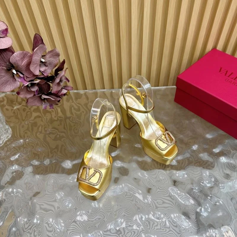 Valentino Sandals GoodFit 36366