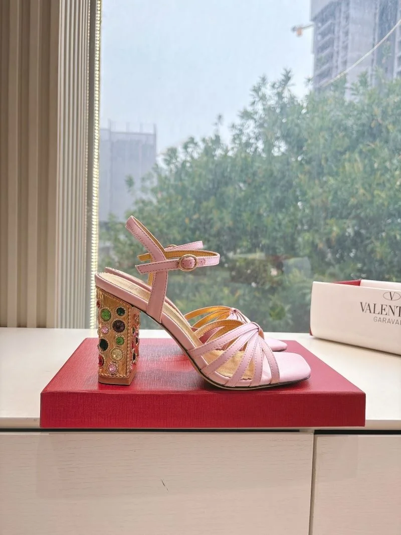 SmoothTexture Valentino Sandals 36368
