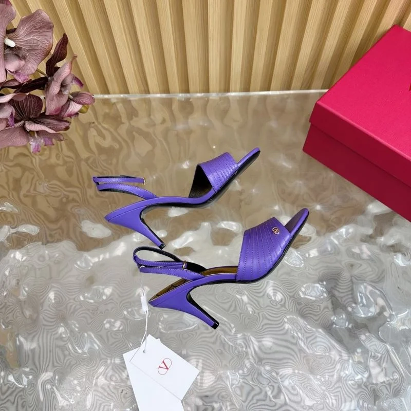 Valentino Sandals Sporty 36383