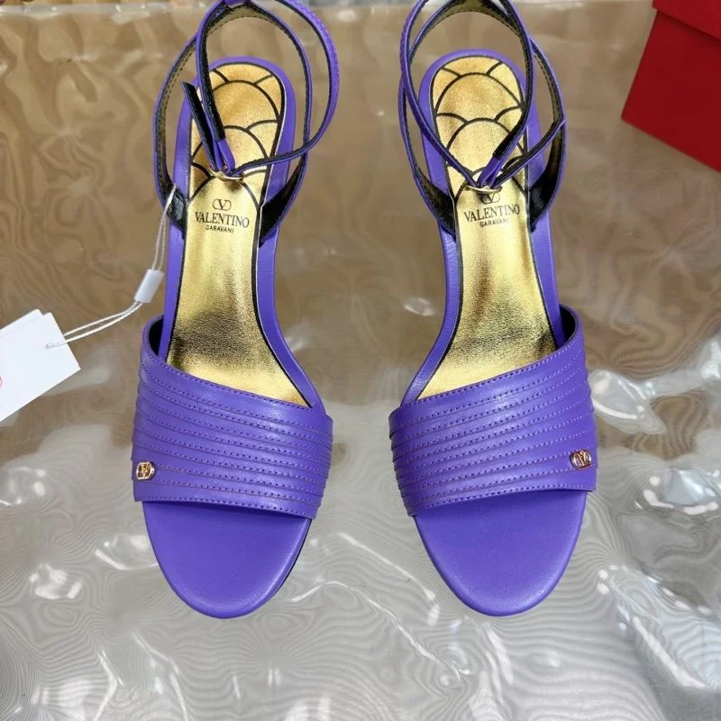 Valentino Sandals Sporty 36383