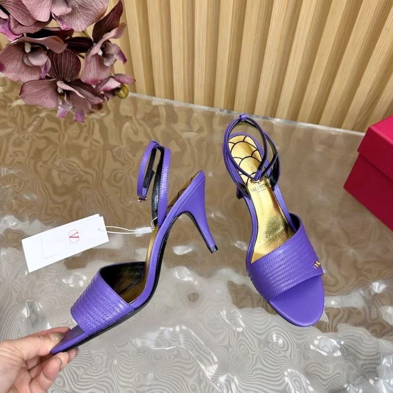 Valentino Sandals Sporty 36383