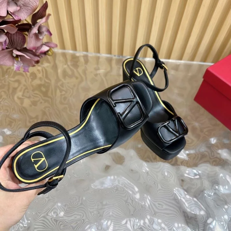 Durable Valentino Sandals 36355