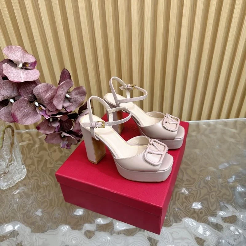 Breathable Valentino Sandals 36354
