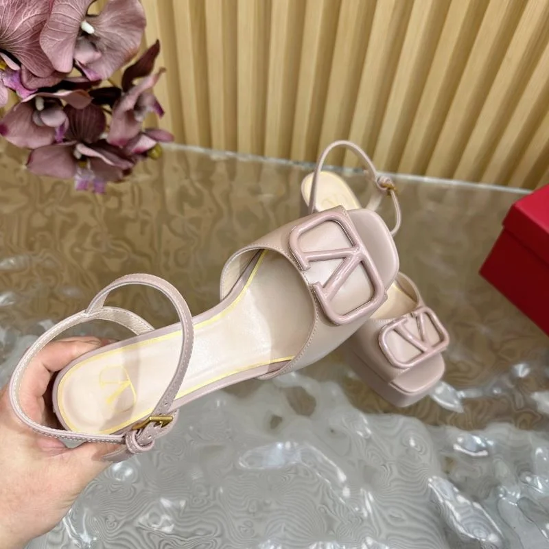 Breathable Valentino Sandals 36354