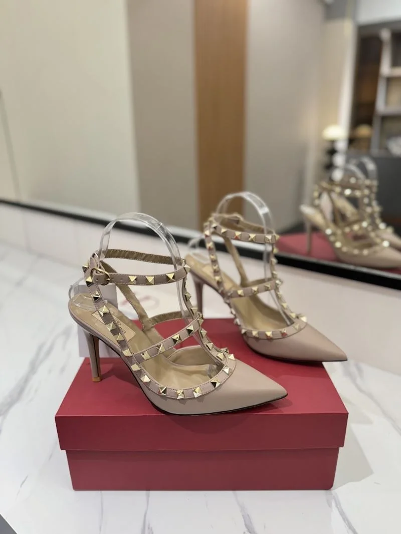 SportInspired Valentino Sandals 36348