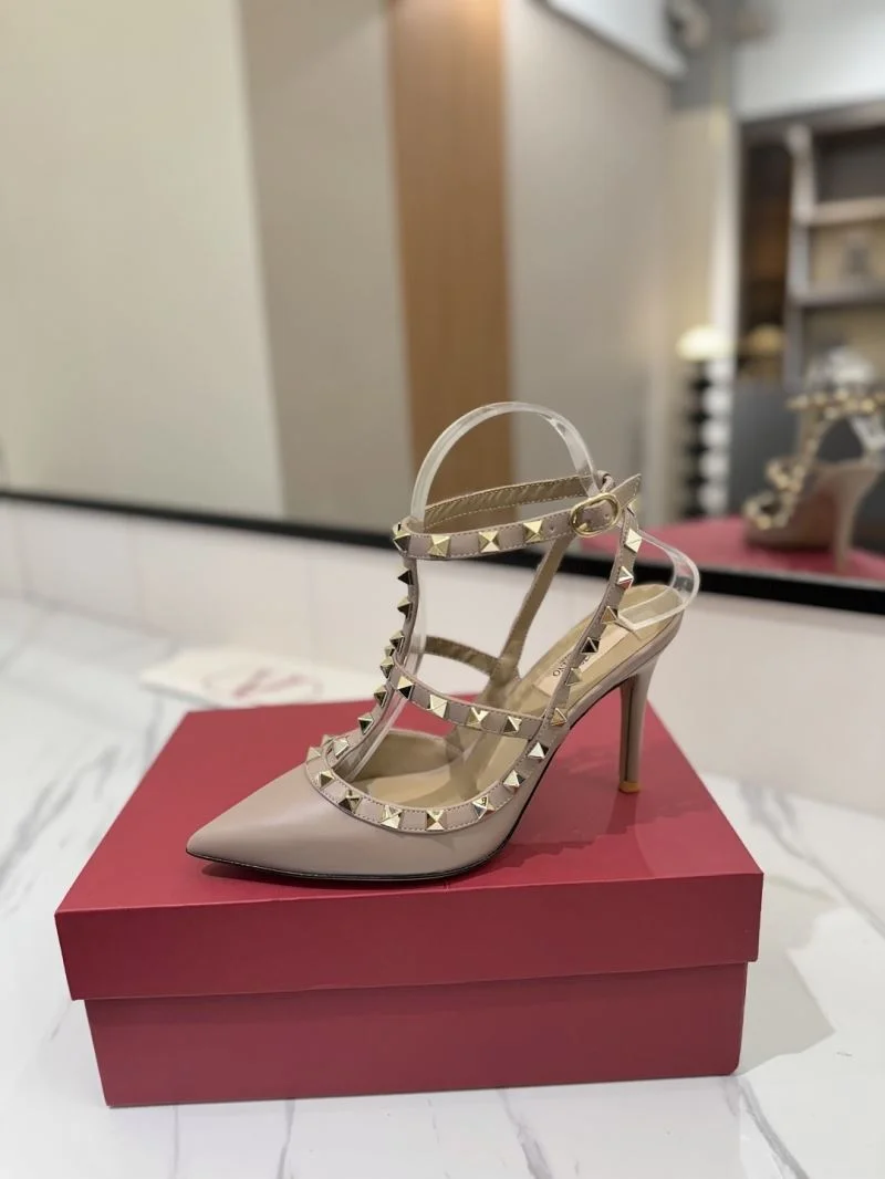 SportInspired Valentino Sandals 36348