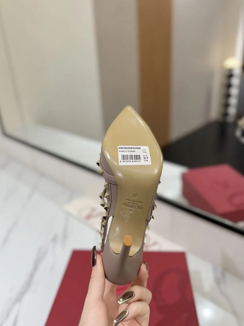 SportInspired Valentino Sandals 36348
