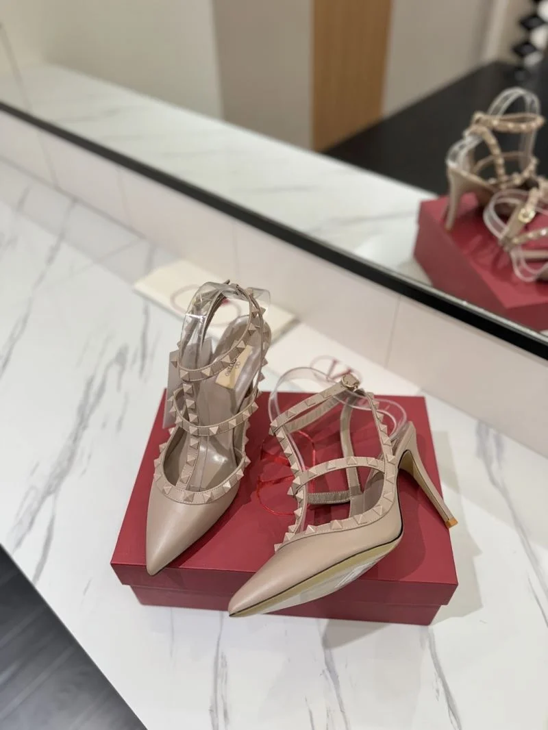 Compact Valentino Sandals 36349