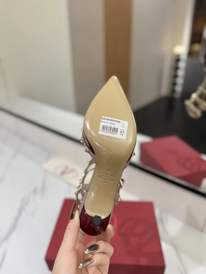 Valentino Sandals Unique 36344