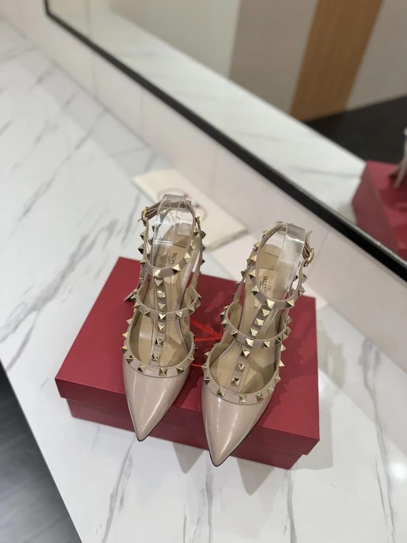 Sporty Valentino Sandals 36333