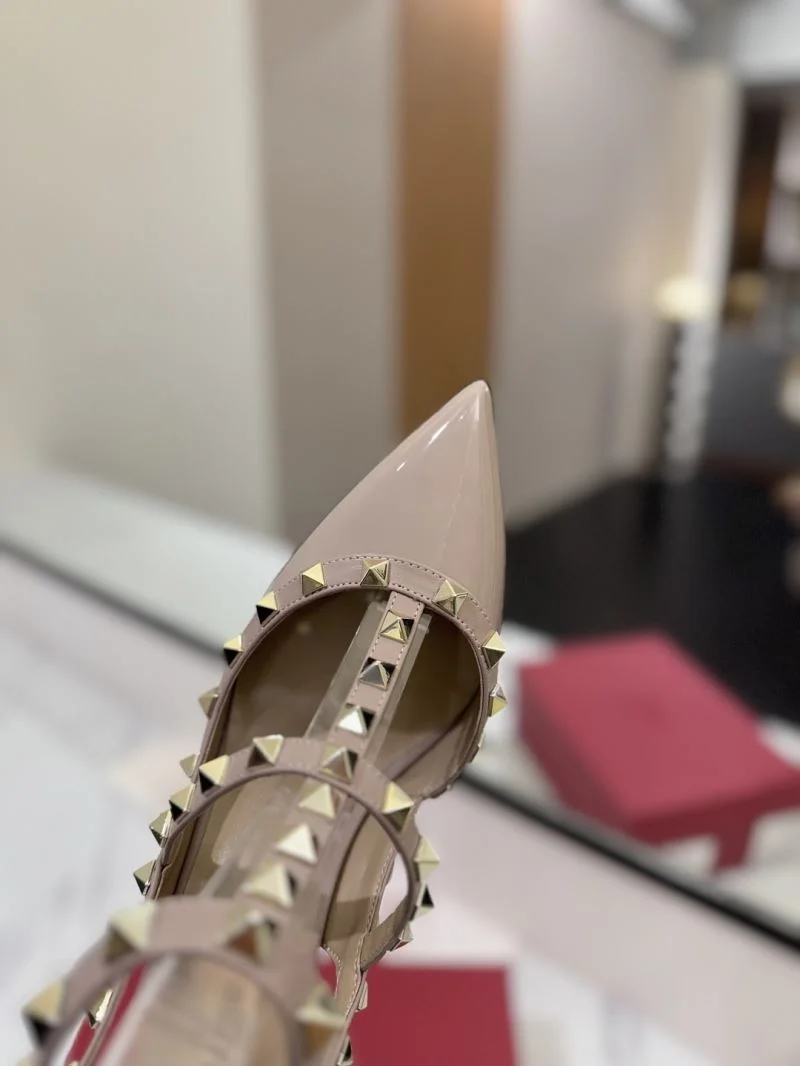 Sporty Valentino Sandals 36333