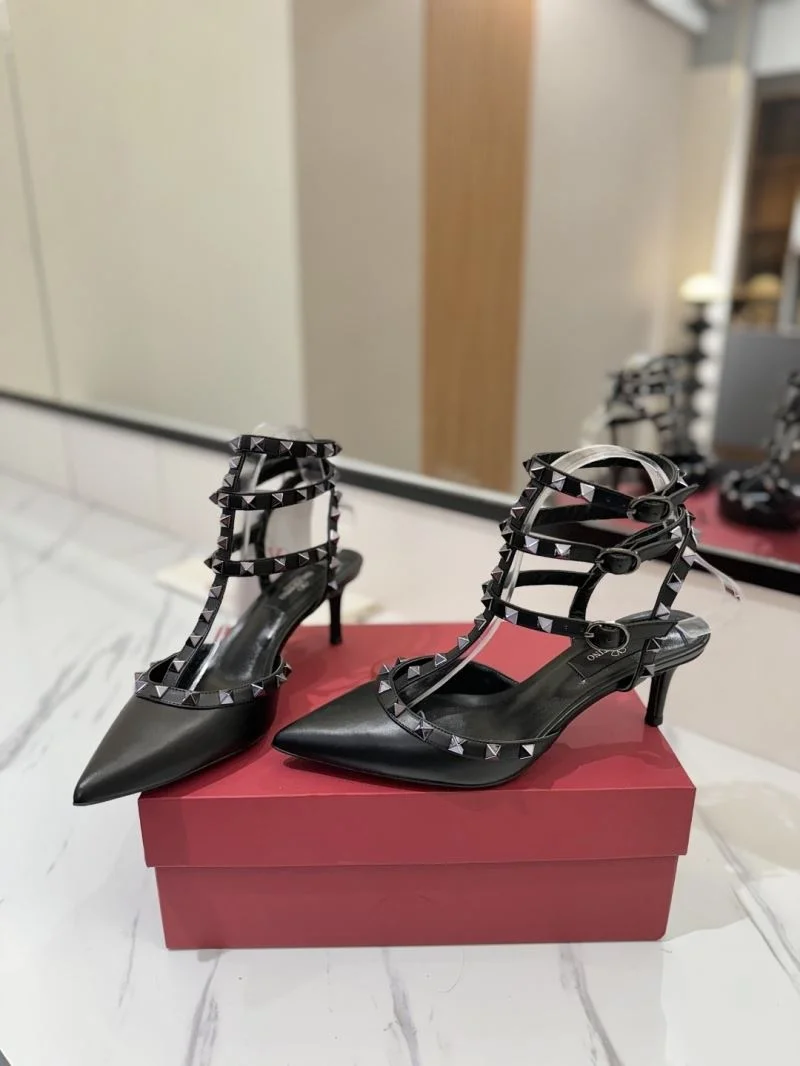 Valentino Sandals GoodFit 36322