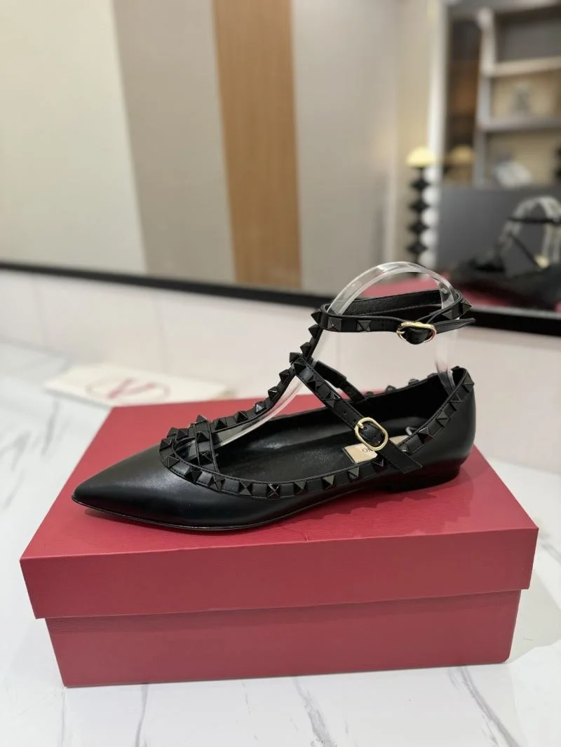 SportInspired Valentino Sandals 36321