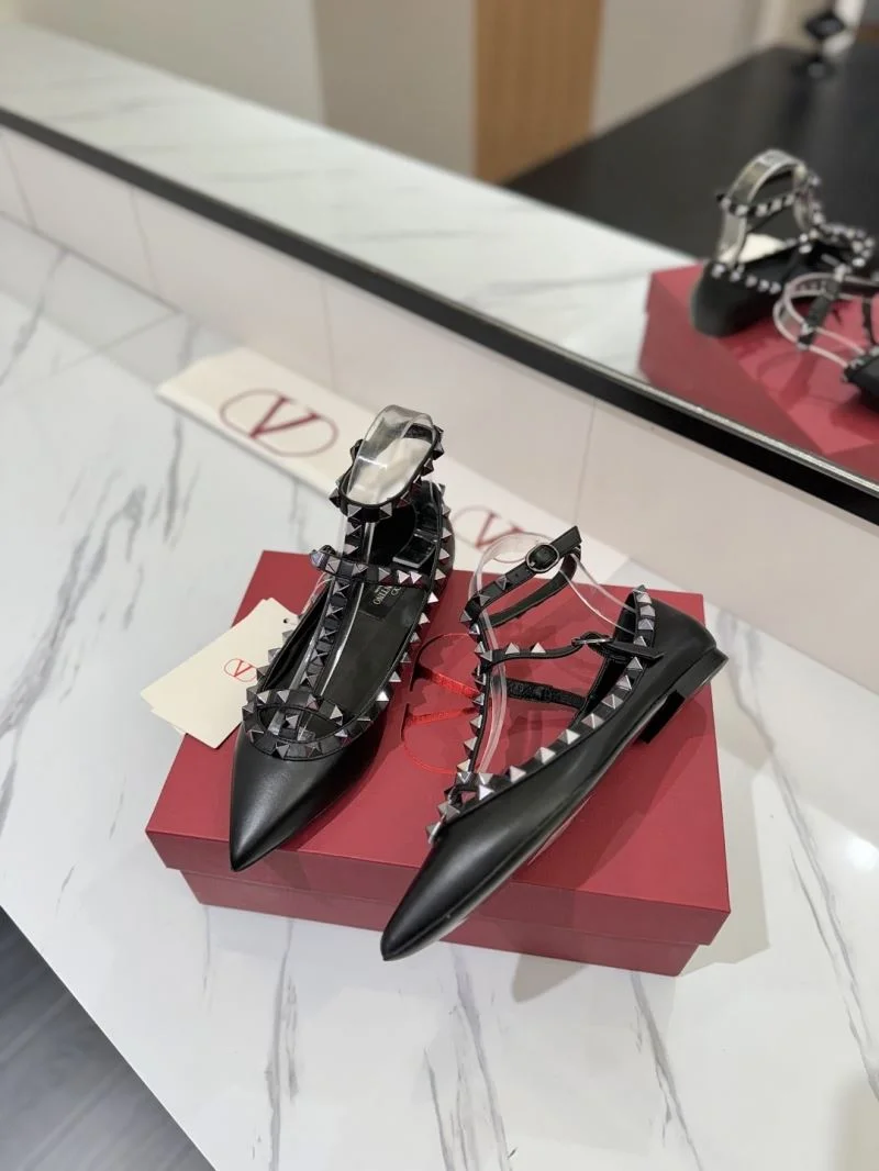 Valentino Sandals FashionForward 36318