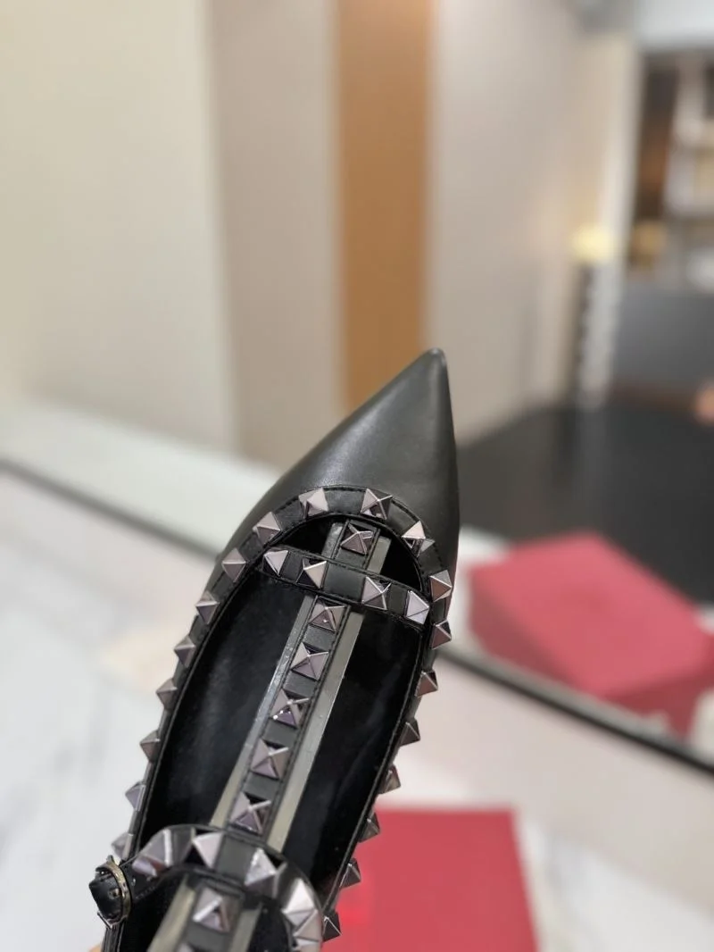 Valentino Sandals FashionForward 36318