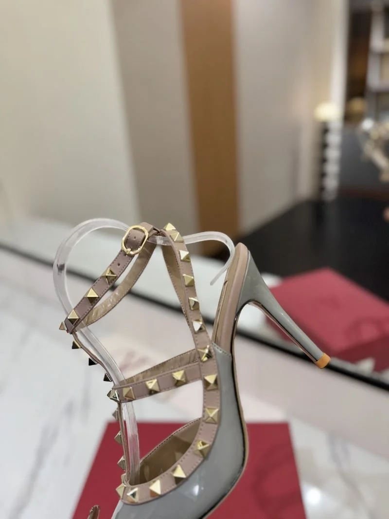 Tailored Valentino Sandals 36324