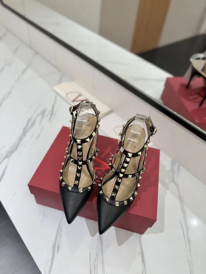 Packable Valentino Sandals 36329