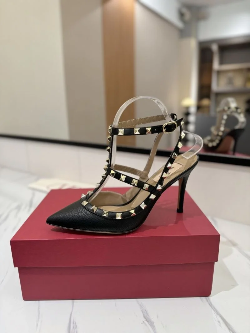 Packable Valentino Sandals 36329