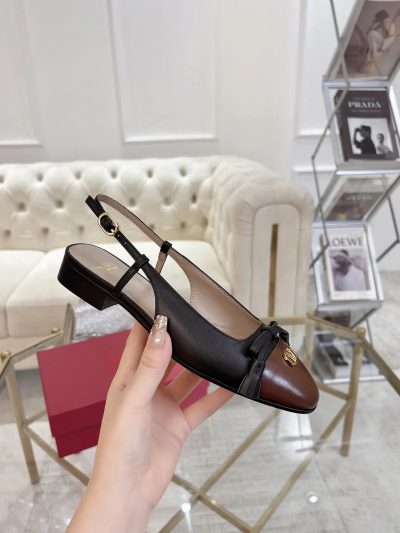 Valentino Sandals EyeCatching 36327