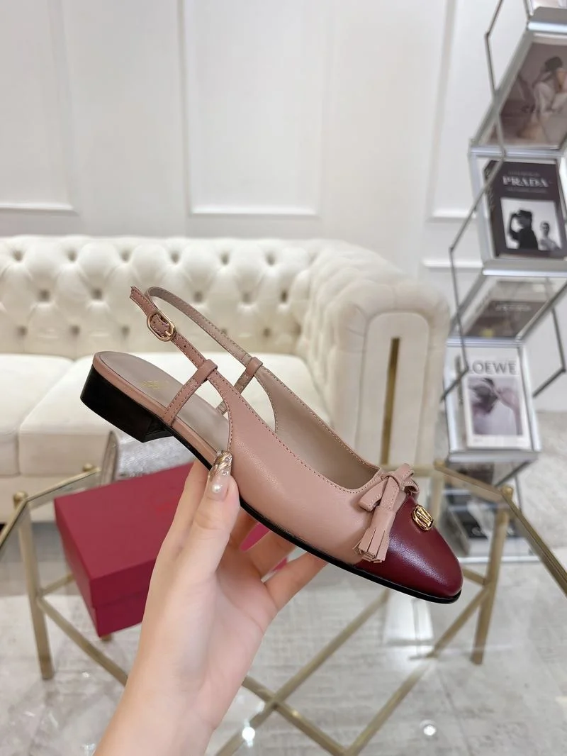 SoftTouch Valentino Sandals 36316