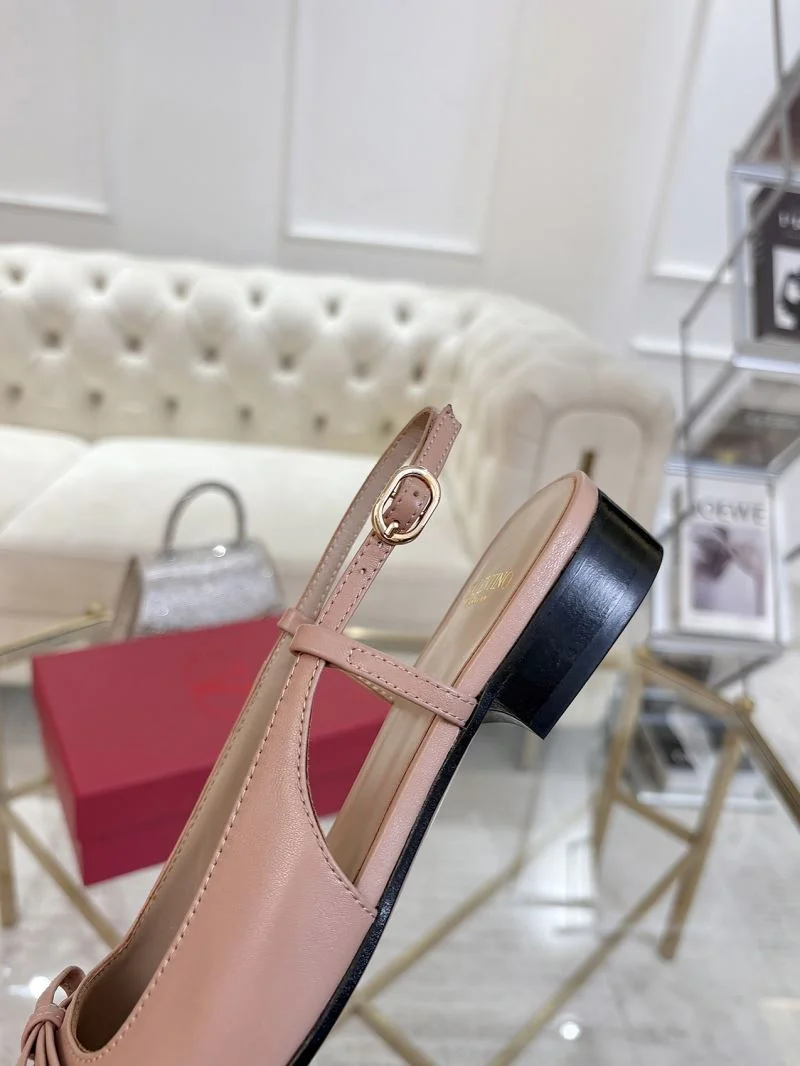 SoftTouch Valentino Sandals 36316