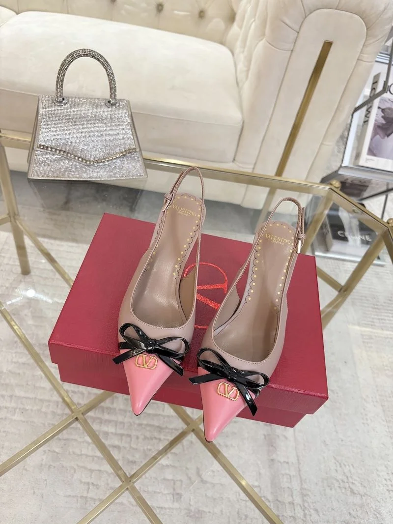 Valentino Sandals Stylish 36308