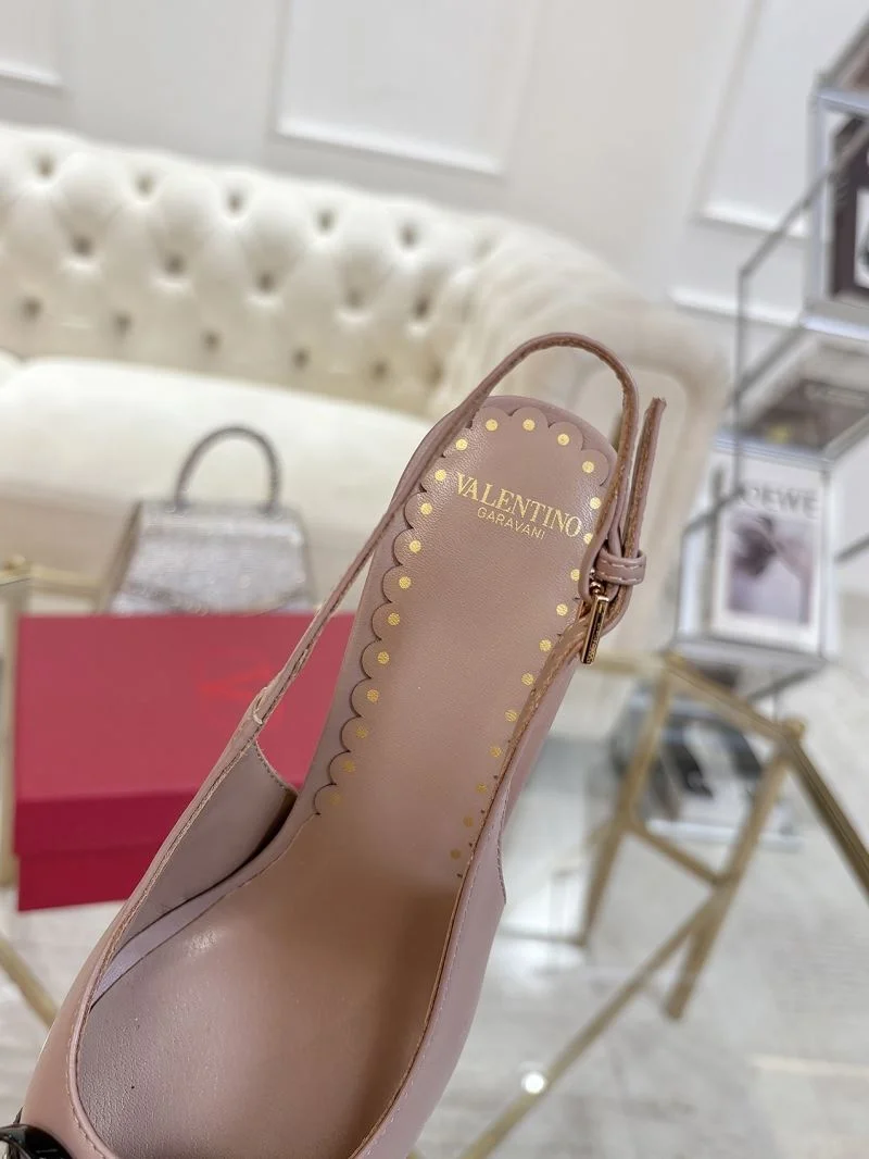 Valentino Sandals Stylish 36308