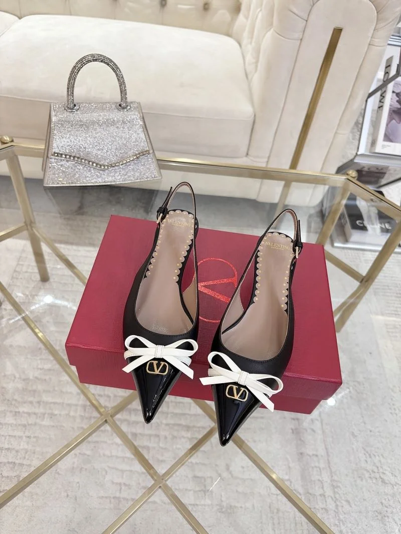 SunProtective Valentino Sandals 36317