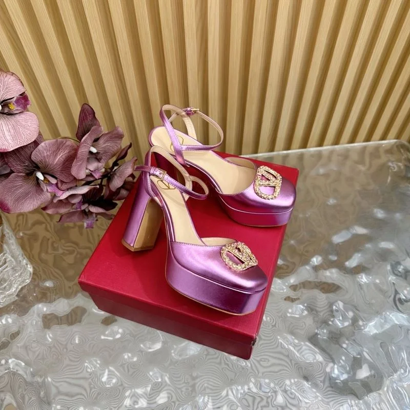 Valentino Sandals BestValue 36309