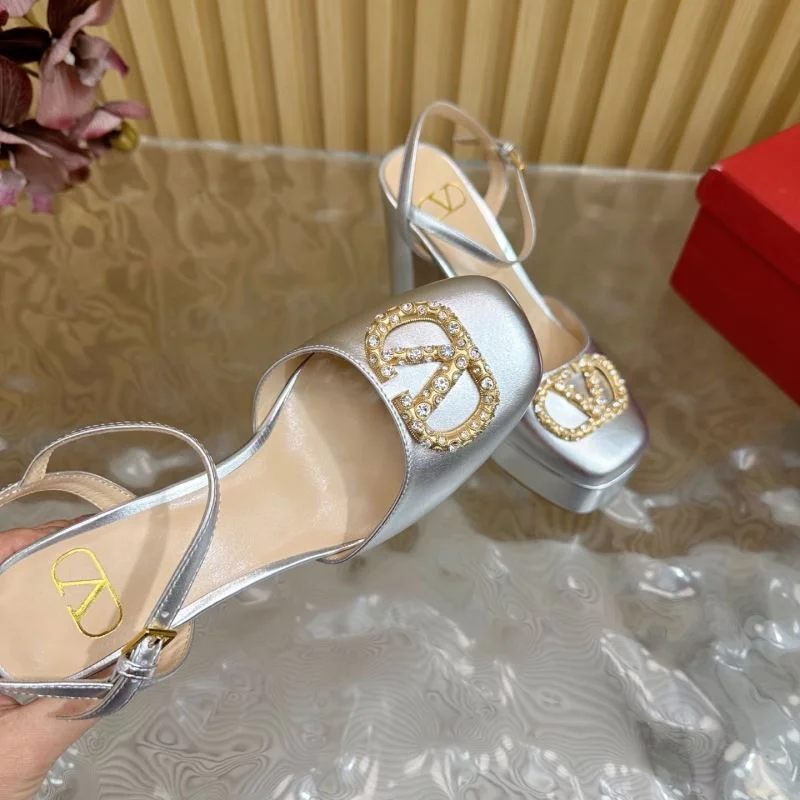 Contemporary Valentino Sandals 36313