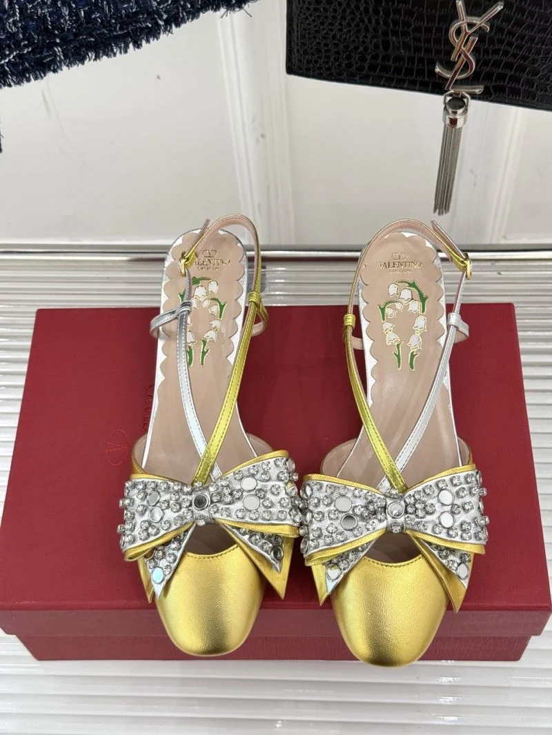 Valentino Sandals Durable 36312