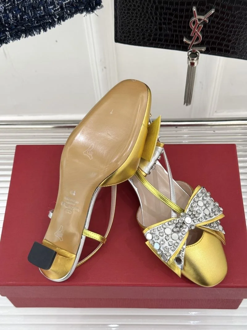 Valentino Sandals Durable 36312