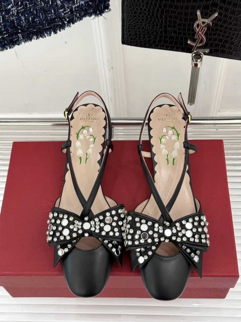 Valentino Sandals Comfortable 36311