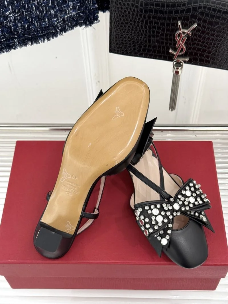 Valentino Sandals Comfortable 36311